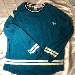 Victoria’s Secret PINK light weight sweater